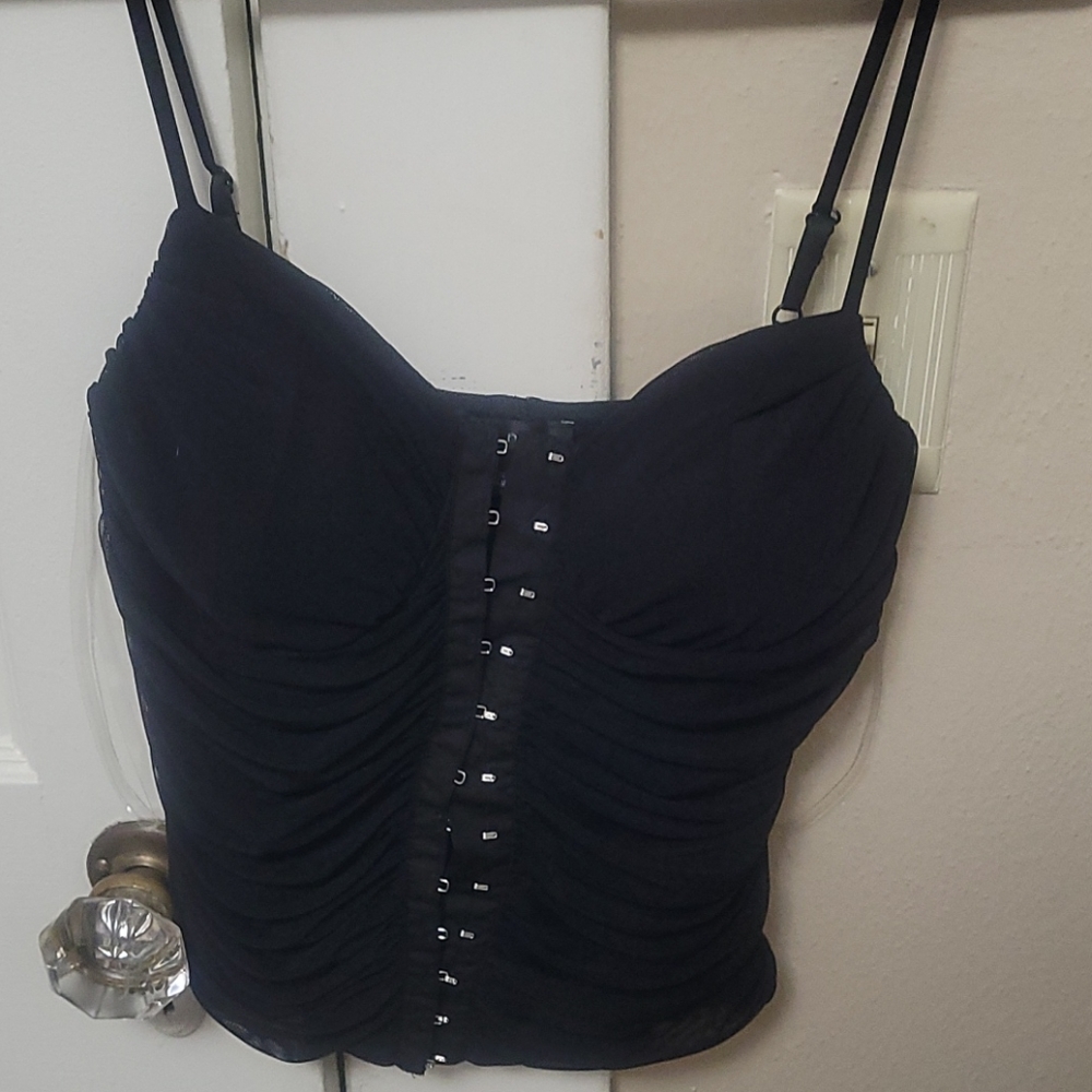 Black Ruched top - Picture 1 of 2